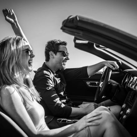 Kontaktieren Sie Sterling Rentals: Ihr Partner für Autovermietung auf Kreta